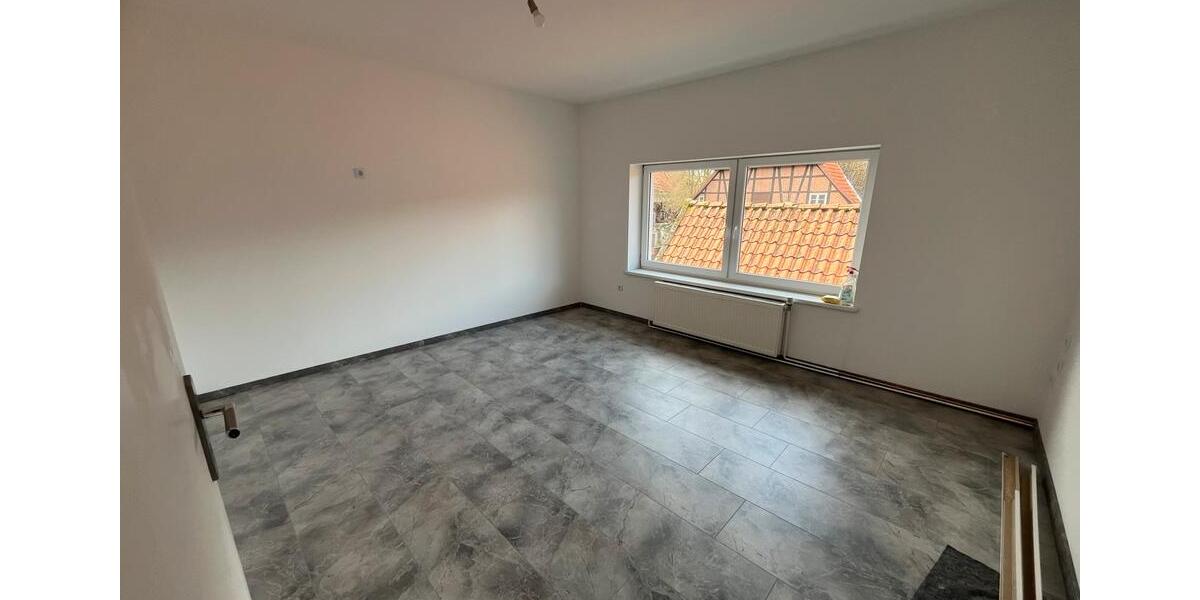 Etagenwohnung Wendeburg - 3 Zimmer, 74 m&sup2;, 640&euro; | Angebot:25961094