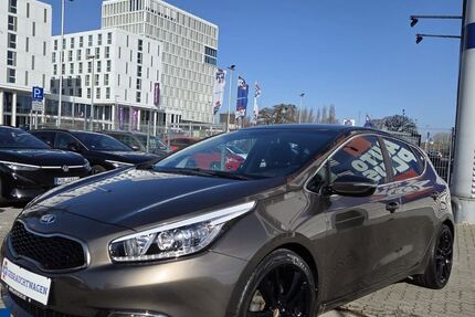 Kia ceed / Ceed 96.705 km 9.989 &euro; Wolfsburg 38446