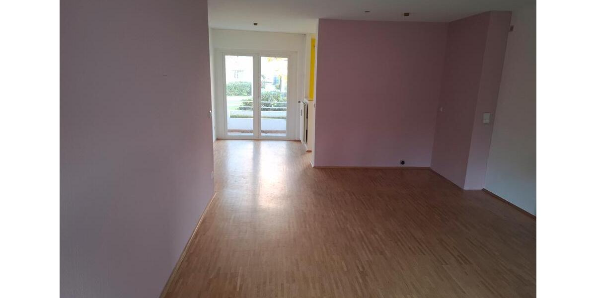 Erdgeschoßwohnung Wolfsburg Detmerode - 3 Zimmer, 79 m&sup2;, 130.000&euro; | Angebot:26262379