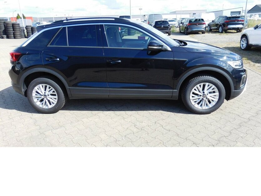 VW T-Roc 1.0 Life TSI BMT Navi Klima Alu 25.000 km 21.390 € Vordorf 38533
