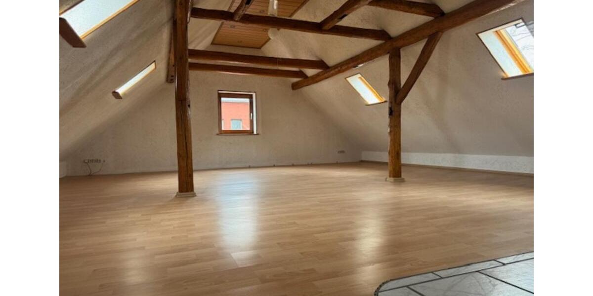 Einfamilienhaus Schöppenstedt - 5 Zimmer, 140 m&sup2;, 1.000&euro; | Angebot:24592920