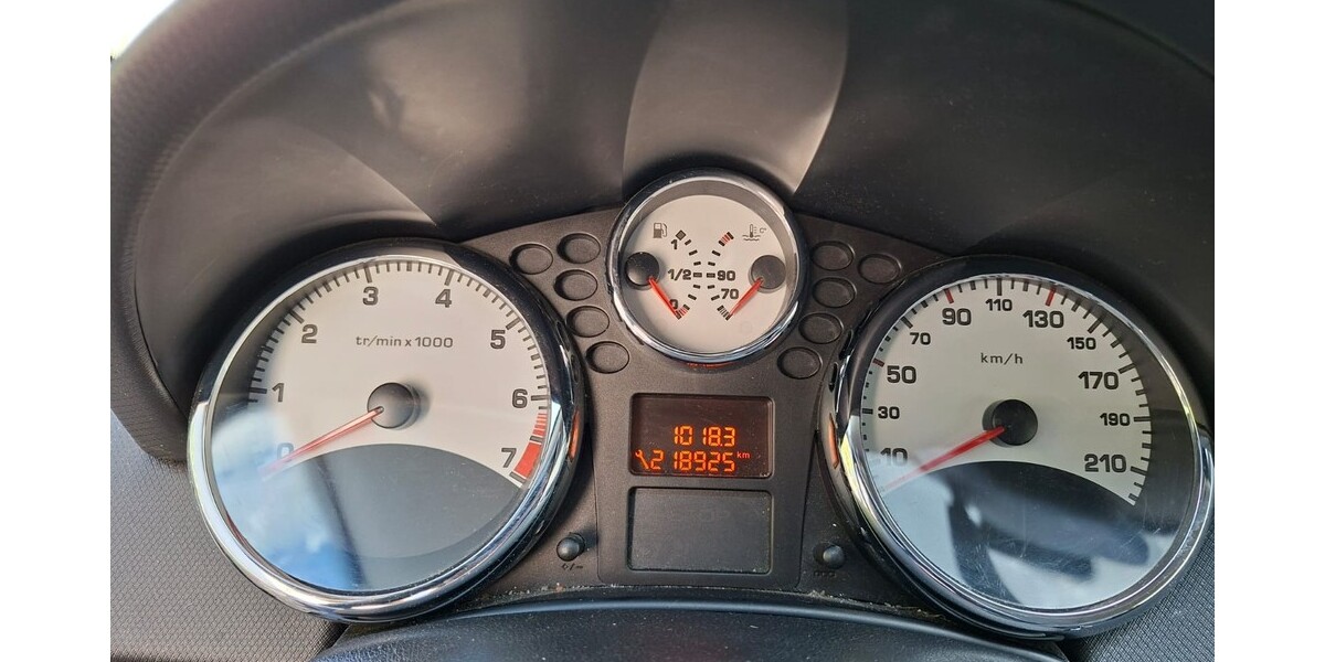 Peugeot 207 218.925 km 1.200 &euro; Gifhorn 38518