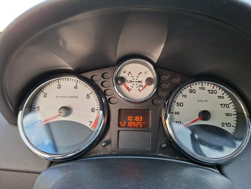 Peugeot 207 218.925 km 2.000 € Gifhorn 38518