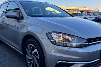VW Golf 82.000 km 14.490 &euro; Ilsede 31246