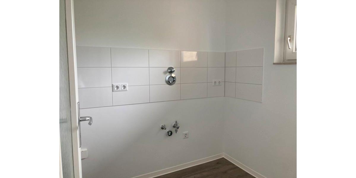 Frisch saniert: Willkommen im neuen Zuhause! 2 zimmer