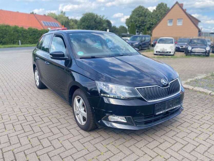 Skoda Fabia 111.000 km 10.600 € Ribbesbüttel 38551