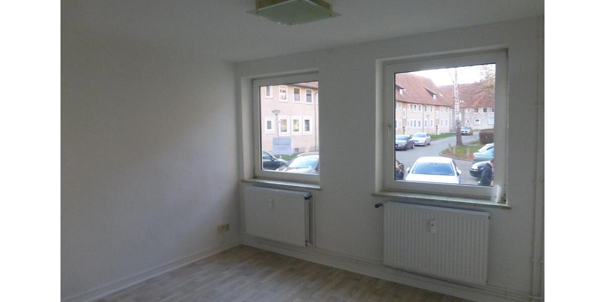 Erdgeschoßwohnung Salzgitter Ortschaft Südost - 3 Zimmer, 53 m&sup2;, 330&euro; | Angebot:24761177