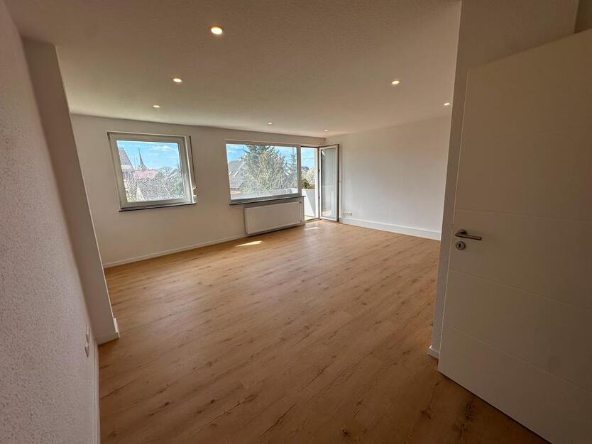 Charmante 3-Zimmer-Wohnung mit Balkon - Kernsaniert