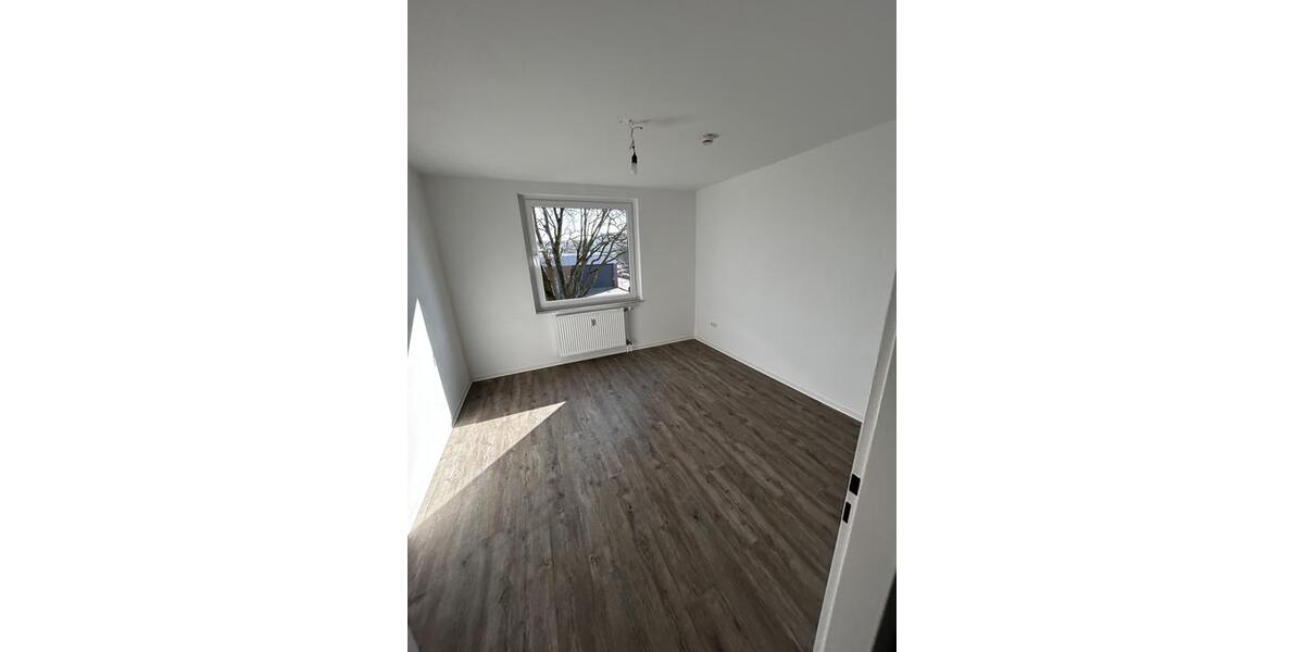 Etagenwohnung Braunschweig Timmerlah-Geitelde-Stiddien - 3 Zimmer, 80 m&sup2;, 646&euro; | Angebot:26003314