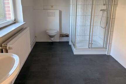 Haus zum Mieten in Flöthe 950 € 162 m² 6 zimmer