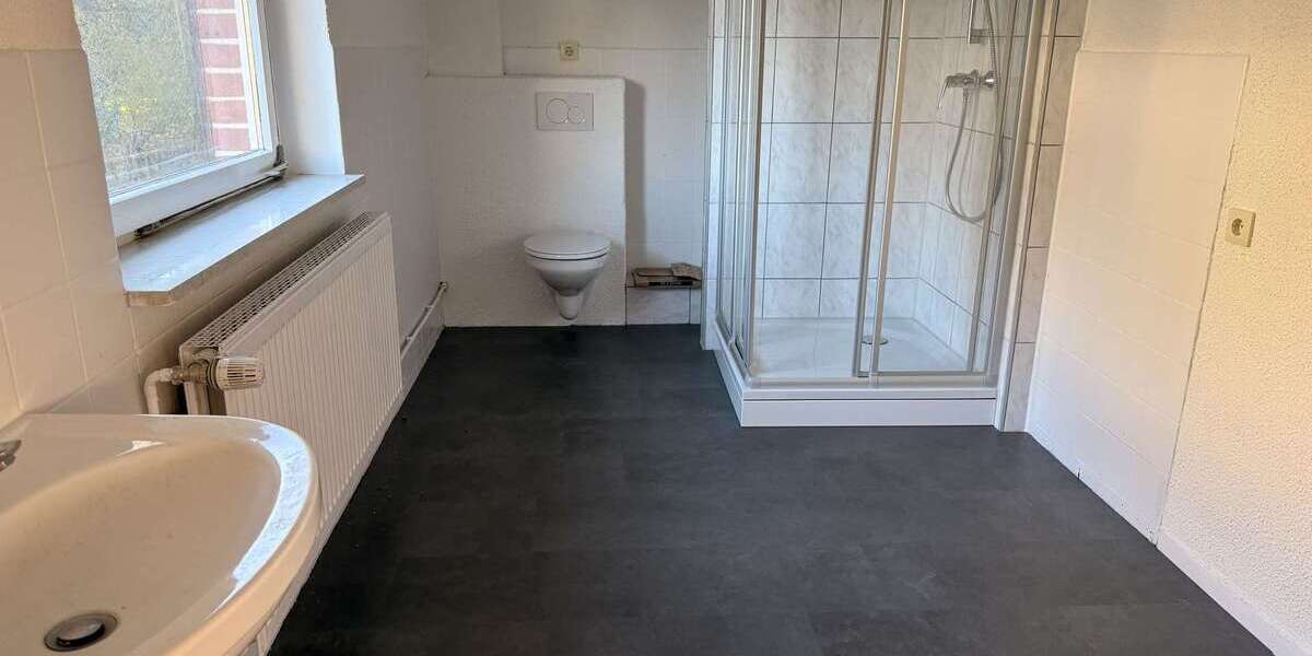 Haus zum Mieten in Flöthe 950 € 162 m² 6 zimmer