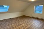Dachgeschoßwohnung Wolfsburg Ehmen - 4 Zimmer, 103 m&sup2;, 950&euro; | Angebot:26261991