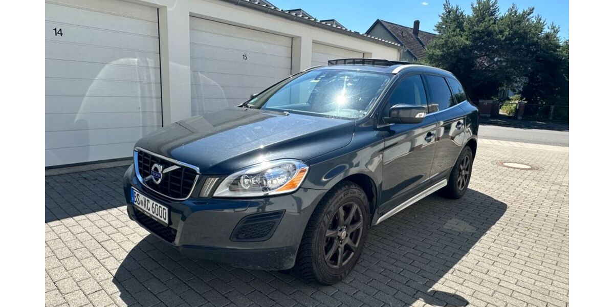 Volvo XC60 335.000 km 6.490 &euro; Braunschweig 38120