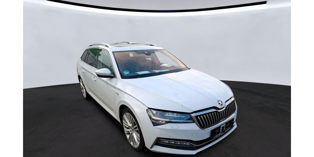 Skoda Superb 102.800 km 32.950 &euro; Salzgitter 38259