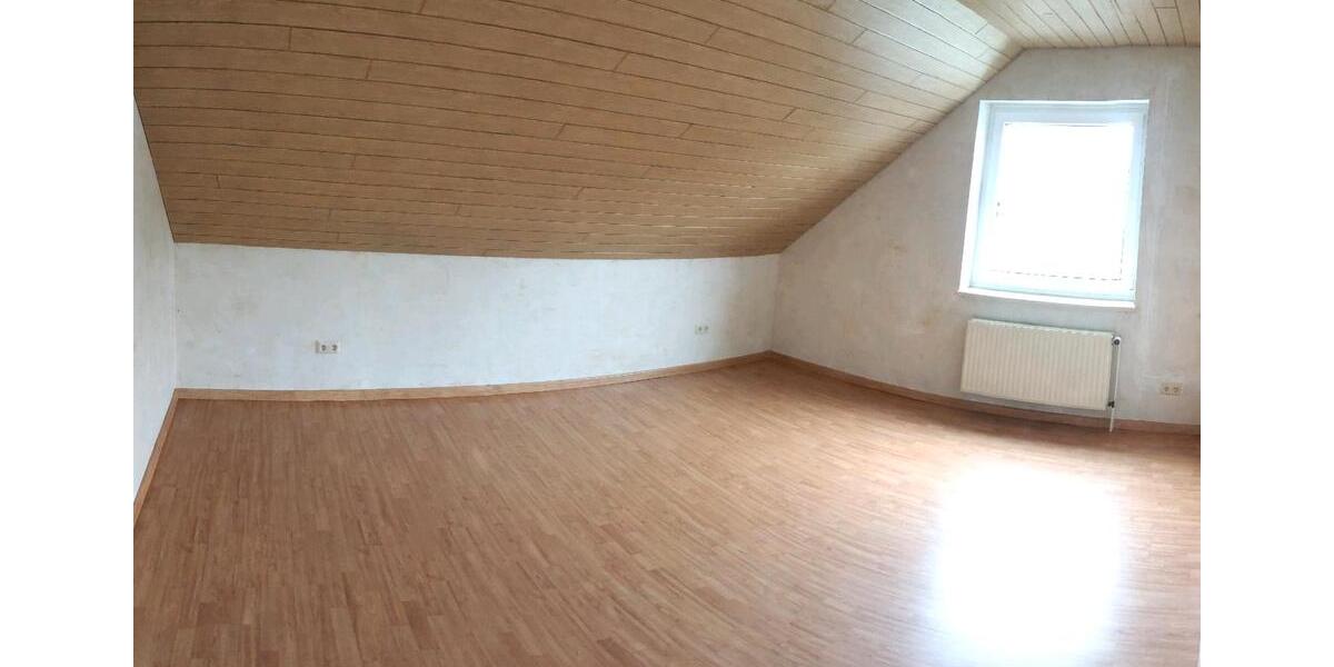 Dachgeschoßwohnung Isenbüttel - 3 Zimmer, 80 m&sup2;, 690&euro; | Angebot:24850239