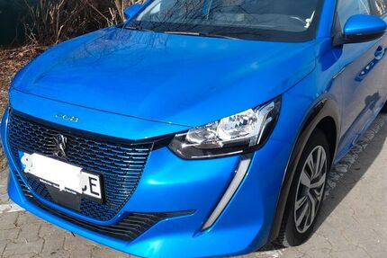 Peugeot 208 75.950 km 11.930 &euro; Vechelde 38159