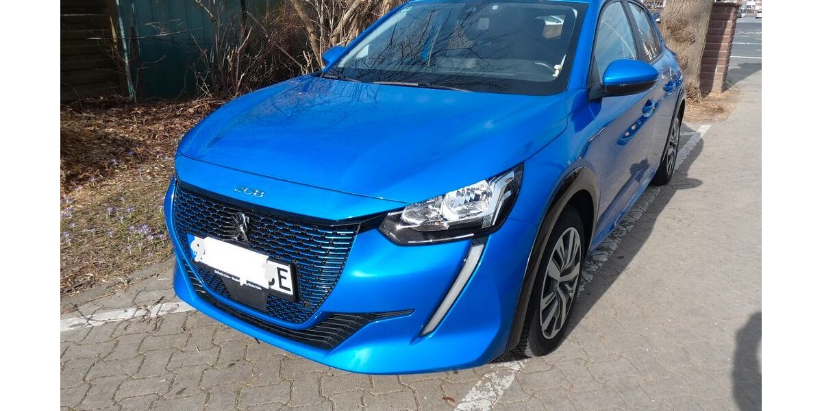 Peugeot 208 75.950 km 11.930 &euro; Vechelde 38159