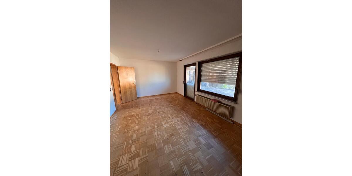 Einfamilienhaus Peine Südstadt - 8 Zimmer, 190 m&sup2;, 280.000&euro; | Angebot:26710186