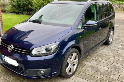 VW Touran 126.500 km 12.300 &euro; Söhlde 31185