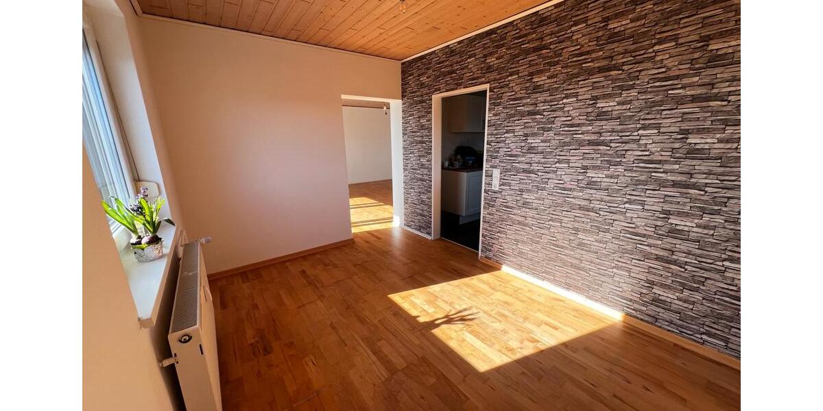 Etagenwohnung Wolfenbüttel Adersheim - 3.5 Zimmer, 91 m&sup2;, 214.000&euro; | Angebot:25544746