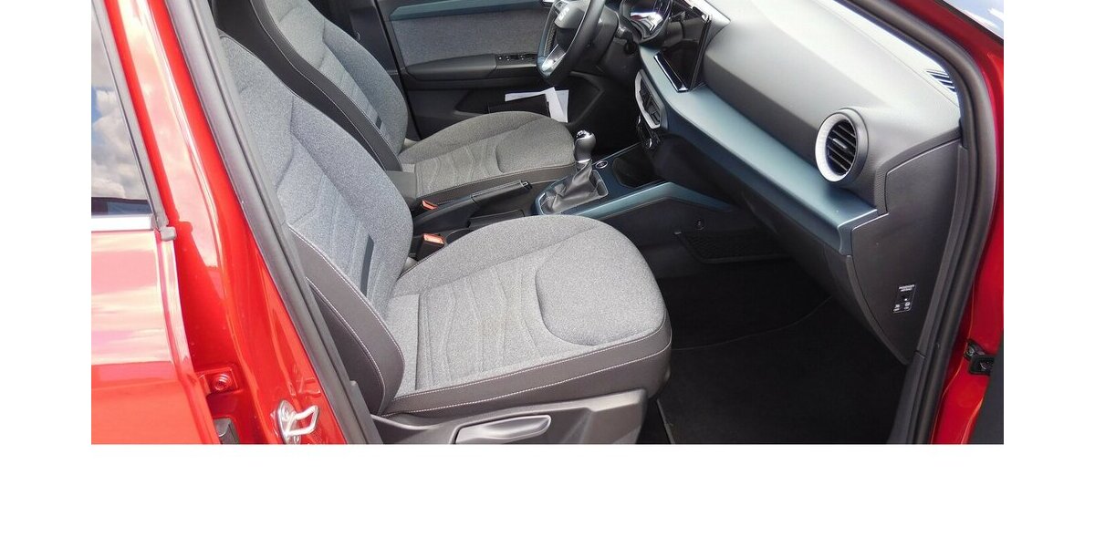 Seat Arona 1.0 X-Perience TSI BMT Navi Klima Alu 18.000 km 16.990 &euro; Vordorf 38533