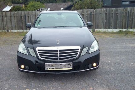 Mercedes-Benz E 220 305.000 km 5.490 &euro; Rötgesbüttel 38531
