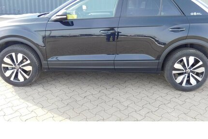 VW T-Roc 2.0 Life Goal TDI BMT DSG Navi Klima Alu 11.500 km 29.990 &euro; Vordorf 38533
