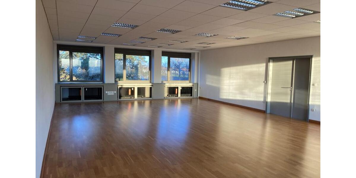 Gewerbeobjekt Vechelde - 950&euro; | Angebot:24313746