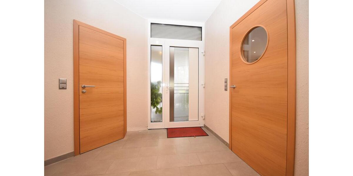 Einfamilienhaus Adenbüttel - 4 Zimmer, 265 m&sup2;, 2.500&euro; | Angebot:23710663