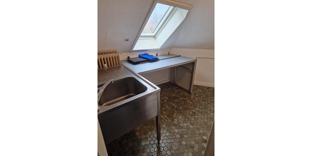 Dachgeschoßwohnung Braunschweig Westliches Ringgebiet - 2 Zimmer, 37 m&sup2;, 400&euro; | Angebot:25408687