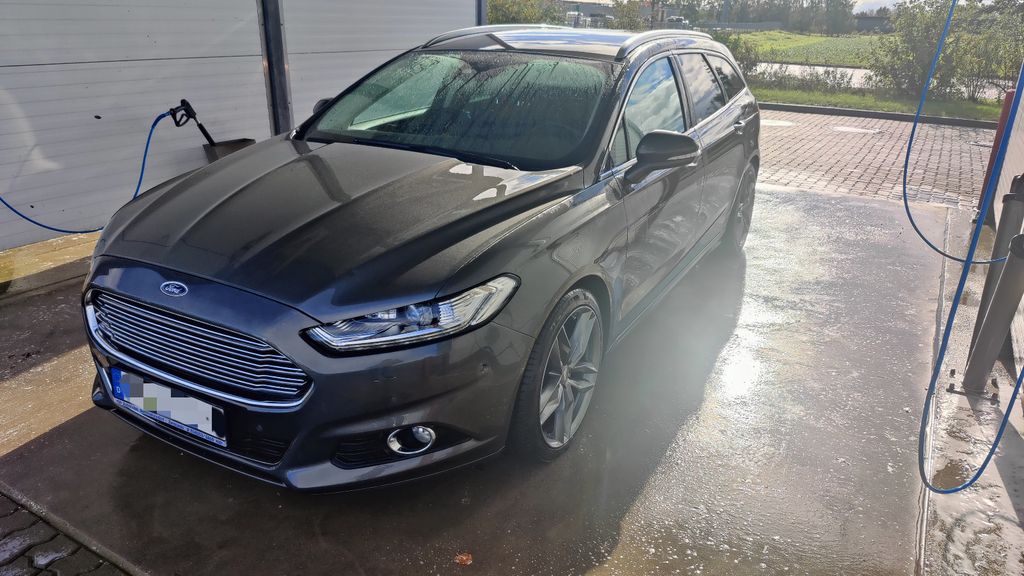 Ford Mondeo 188.000 km 9.499 &euro; Edemissen 31234