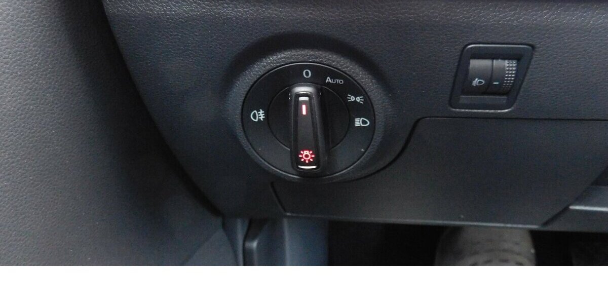 Seat Ibiza 1.0 Style TSI BMT 4Trg Navi Klima 13.700 km 15.690 &euro; Vordorf 38533