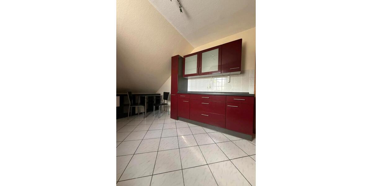 Dachgeschoßwohnung Braunschweig Timmerlah-Geitelde-Stiddien - 3 Zimmer, 108 m&sup2;, 1.000&euro; | Angebot:24441763