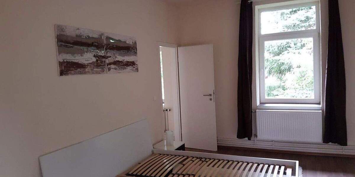 Etagenwohnung Salzgitter Sauingen - 4 Zimmer, 125 m&sup2;, 1.000&euro; | Angebot:24808155