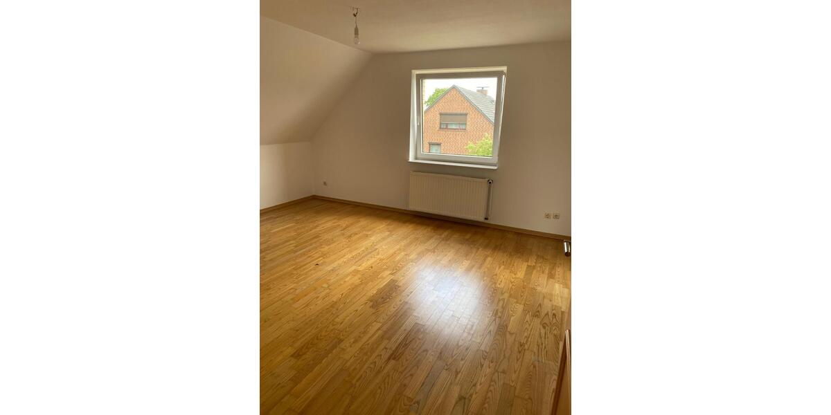 Einfamilienhaus Sassenburg - 6 Zimmer, 145 m&sup2;, 1.200&euro; | Angebot:24369265
