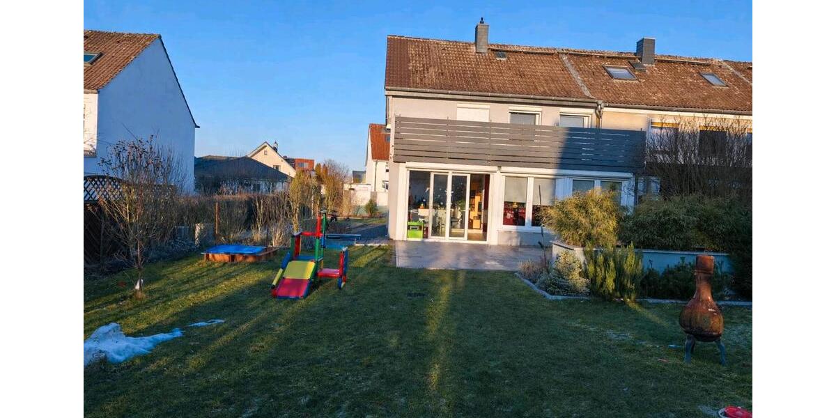 Reihenhaus Salzgitter - 5 Zimmer, 120 m&sup2;, 385.000&euro; | Angebot:24669709