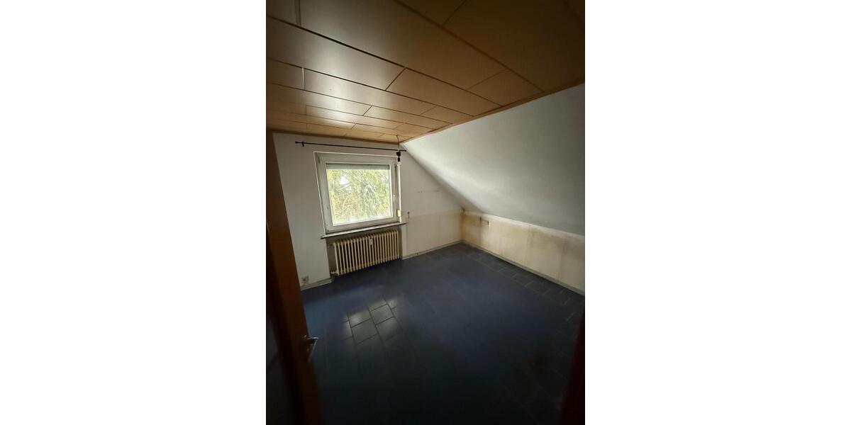 Etagenwohnung Gifhorn - 3 Zimmer, 70 m&sup2;, 700&euro; | Angebot:24901705