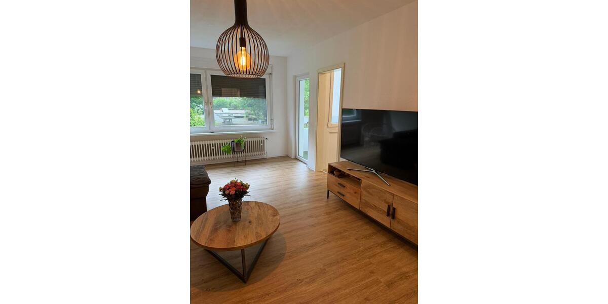Hochparterre Braunschweig Lehndorf-Watenbüttel - 1.5 Zimmer, 40 m&sup2;, 385&euro; | Angebot:26680546