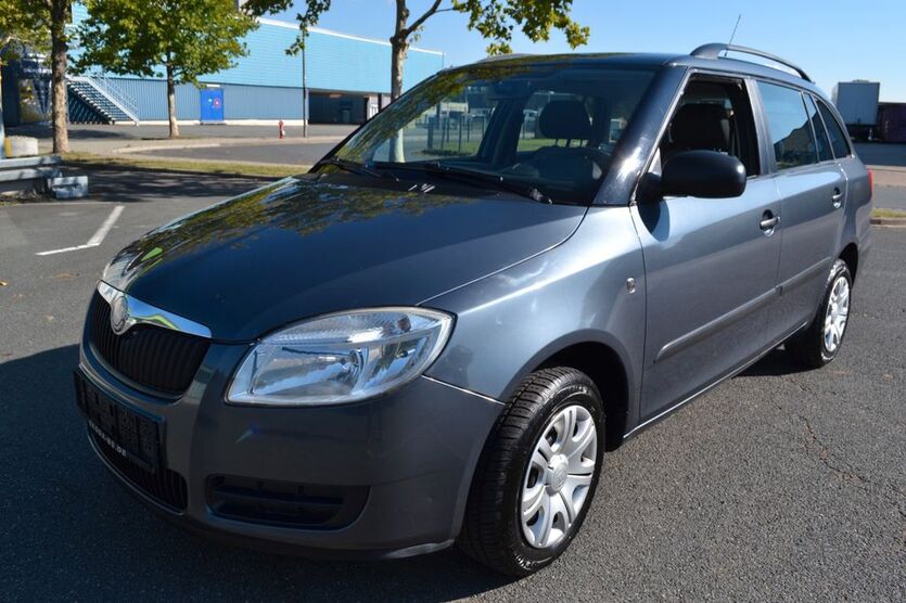 Skoda Fabia 293.400 km 2.250 € Braunschweig-Rüningen 38122