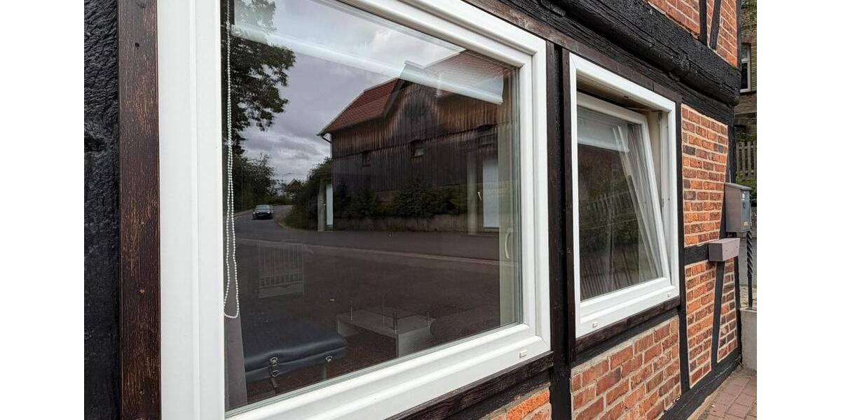 Einfamilienhaus Liebenburg - 16 Zimmer, 240 m&sup2;, 135.000&euro; | Angebot:27089282