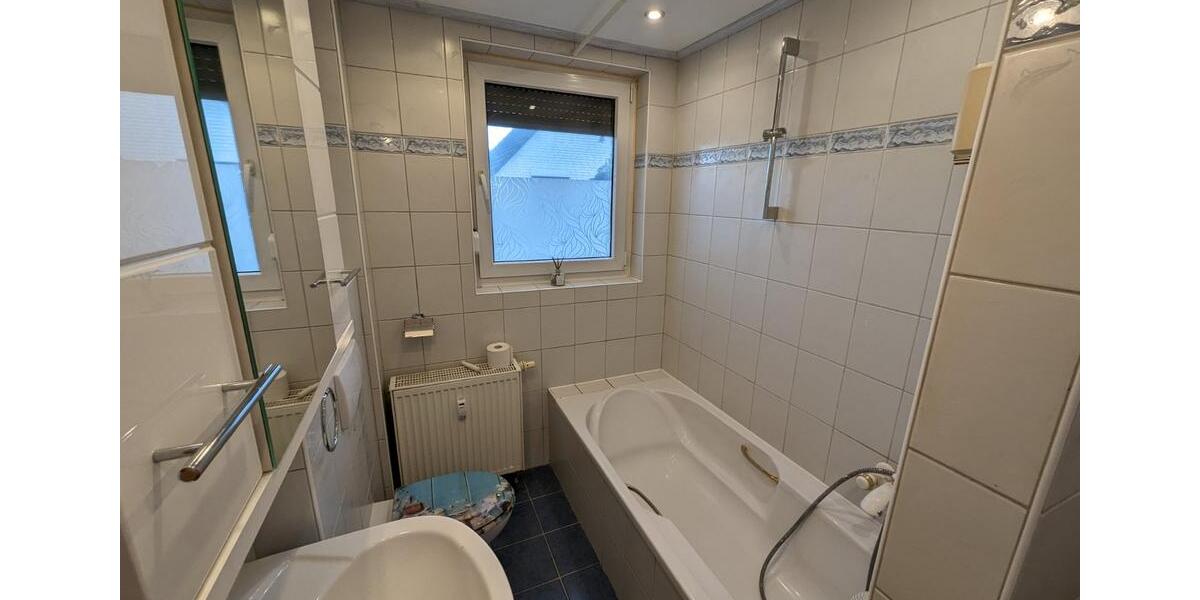 Dachgeschoßwohnung Gifhorn - 3 Zimmer, 95 m&sup2;, 750&euro; | Angebot:25151392