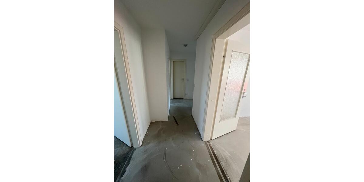 Etagenwohnung Wolfsburg Detmerode - 3 Zimmer, 71 m&sup2;, 464&euro; | Angebot:24568575