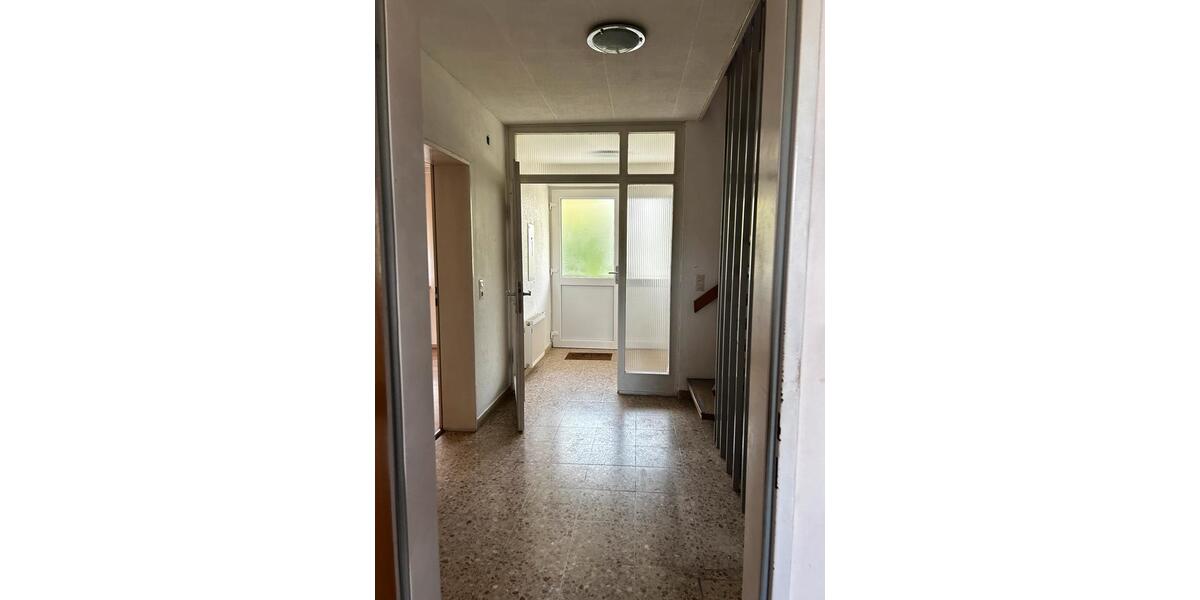 Reihenhaus Königslutter am Elm - 4 Zimmer, 110 m&sup2;, 1.200&euro; | Angebot:26446058