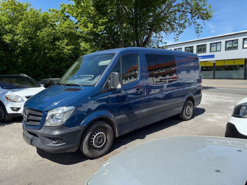 Mercedes-Benz Sprinter 319.000 km 11.900 € Salzgitter 38229