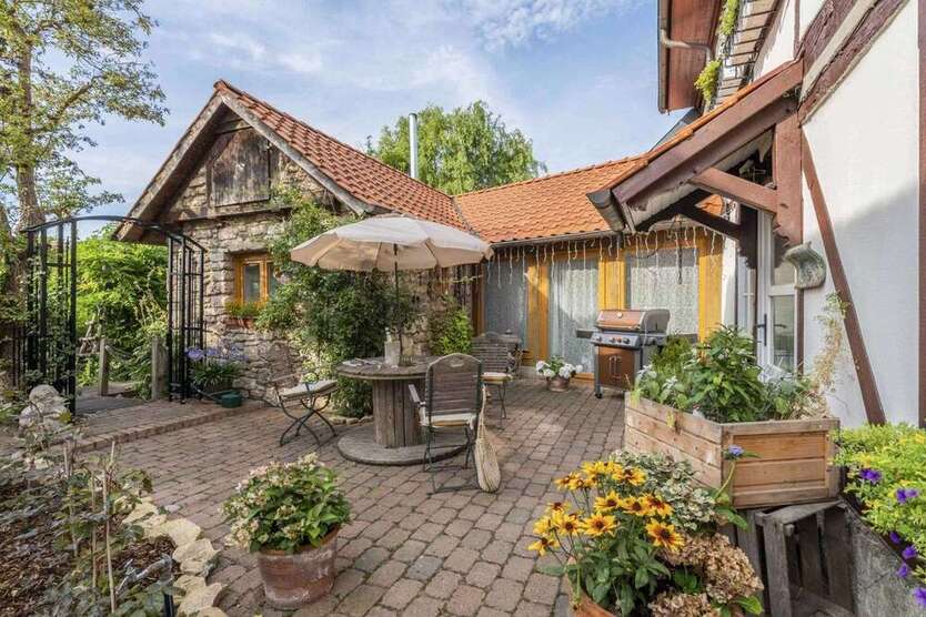 Haus zum Kaufen in Königslutter 698.000 € 210.08 m²