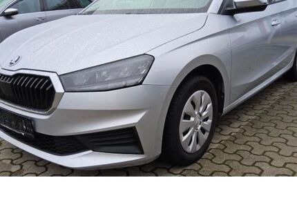 Skoda Fabia 29.300 km 14.900 &euro; Wolfsburg 38440