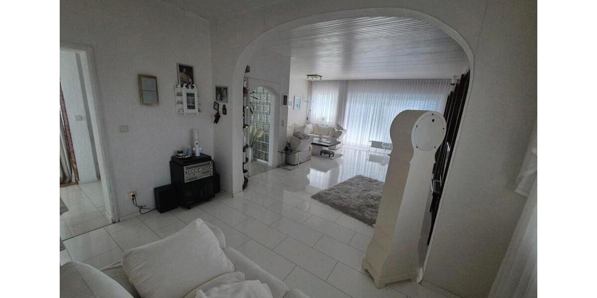 Einfamilienhaus Braunschweig Wabe-Schunter-Beberbach - 7.5 Zimmer, 157 m&sup2;, 345.000&euro; | Angebot:26882236