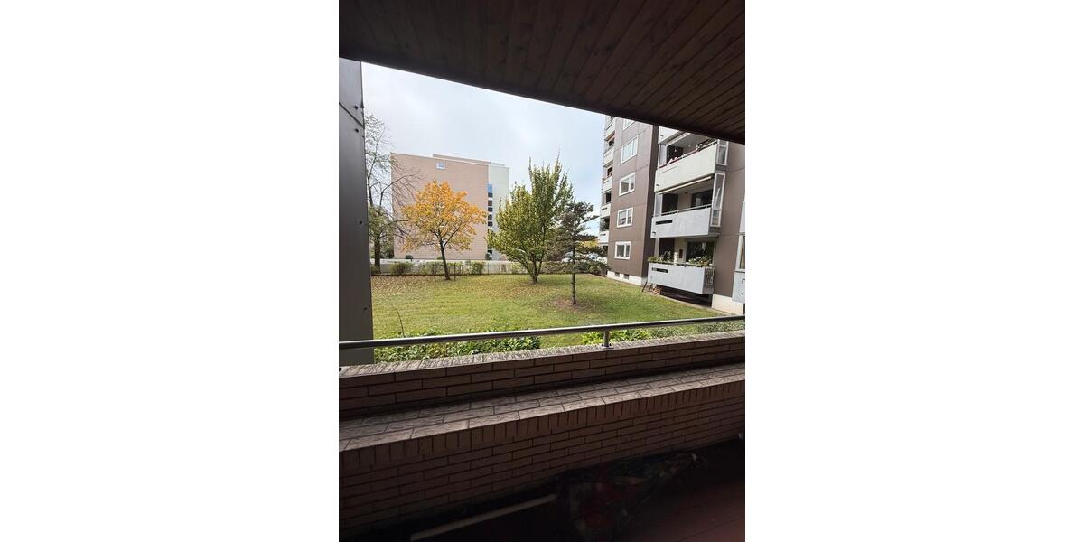 Hochparterre Braunschweig Nordstadt - 4 Zimmer, 99 m&sup2;, 250.000&euro; | Angebot:24660248