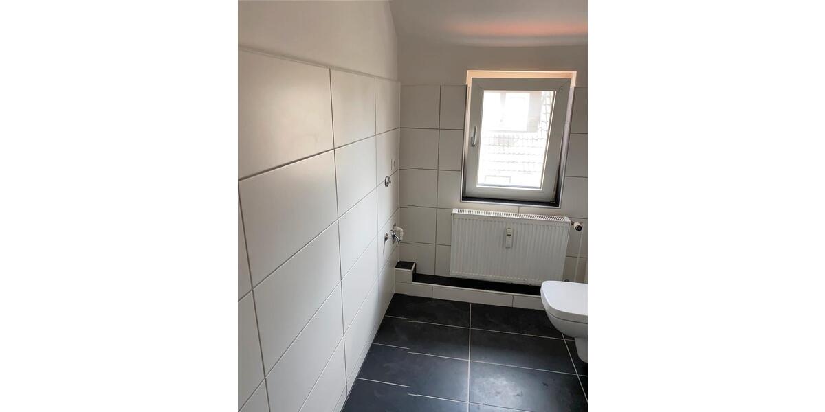 Dachgeschoßwohnung Wolfsburg Detmerode - 2.5 Zimmer, 61 m&sup2;, 600&euro; | Angebot:25081780