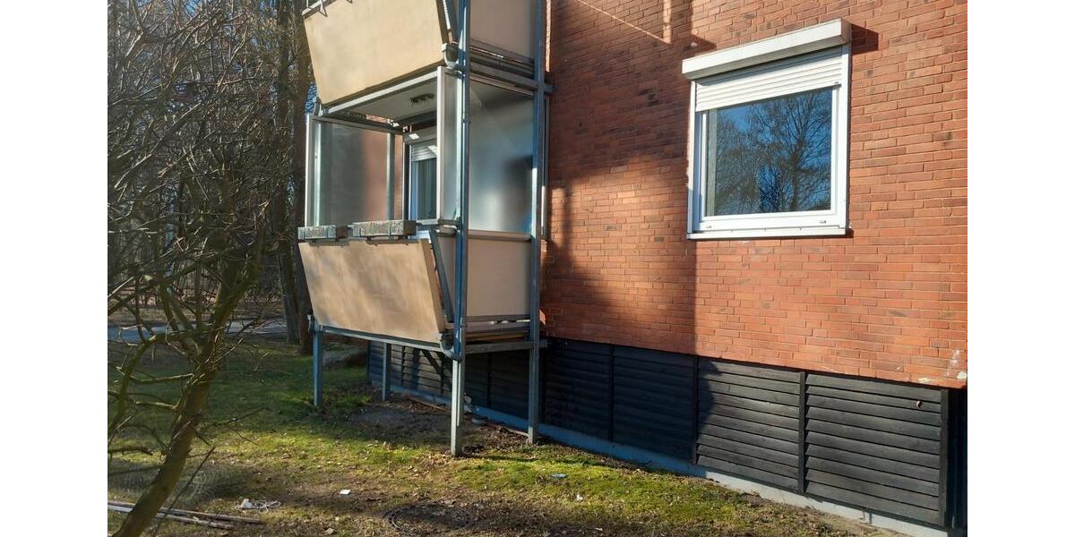 Erdgeschoßwohnung Wolfsburg Detmerode - 4 Zimmer, 70 m&sup2;, 180.000&euro; | Angebot:25990759